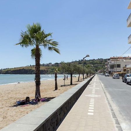 Beach Home Agnone Bagni Eksteriør bilde